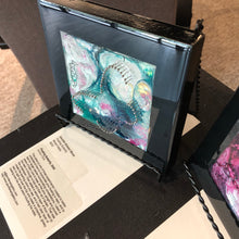 Load image into Gallery viewer, Floating Butterfly